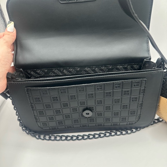 NWT black embossed Steve Madden shoulder/ crossbody bag with coin purse - Picture 6 of 6